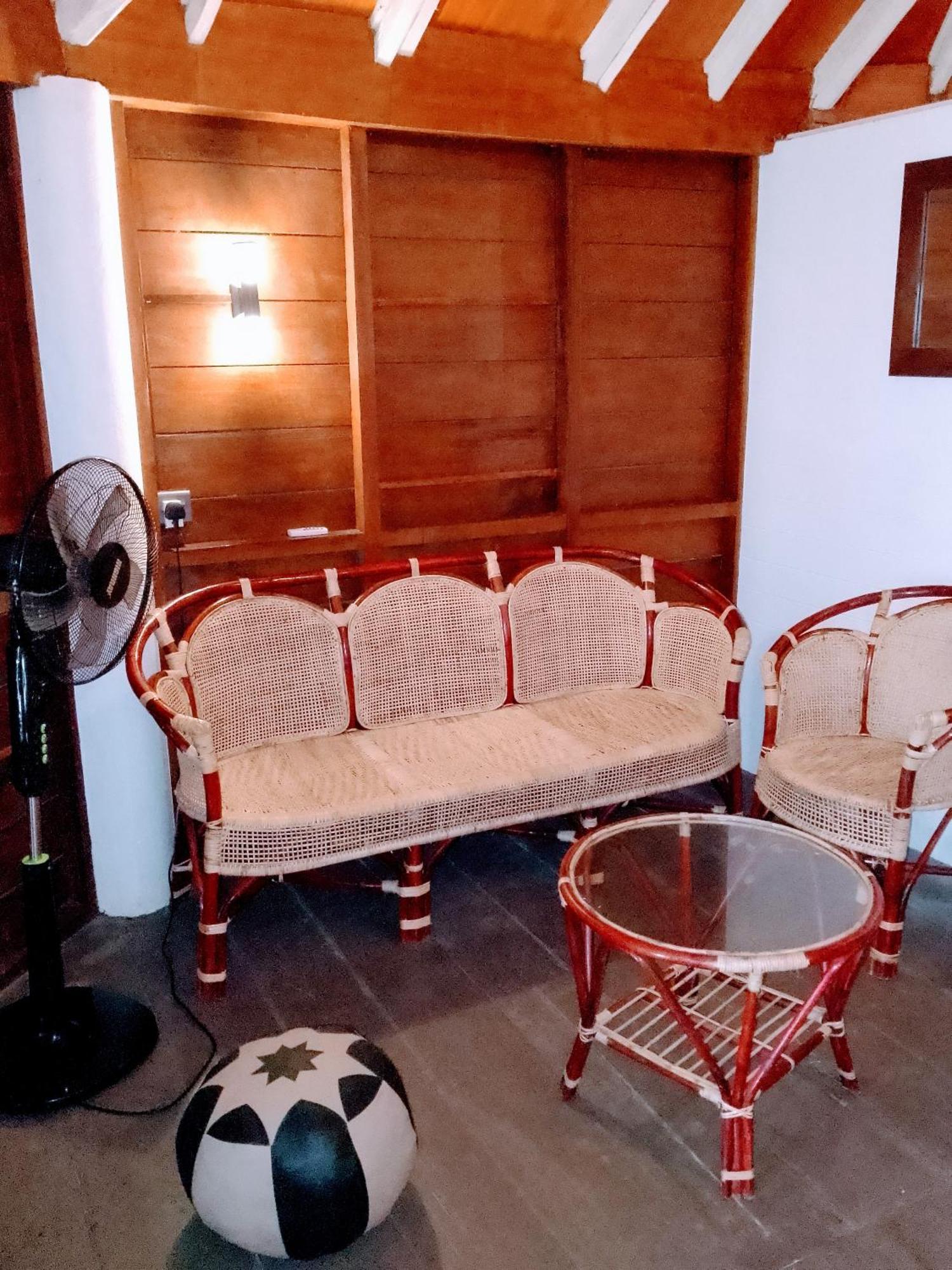 Area 51 Hotel 米瑞莎 外观 照片